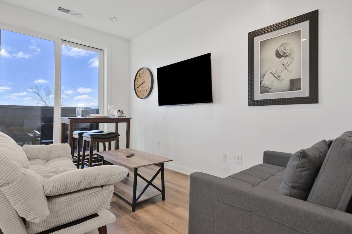Peaceful Retreat - Views, Close To Broadway Apartment Nashville