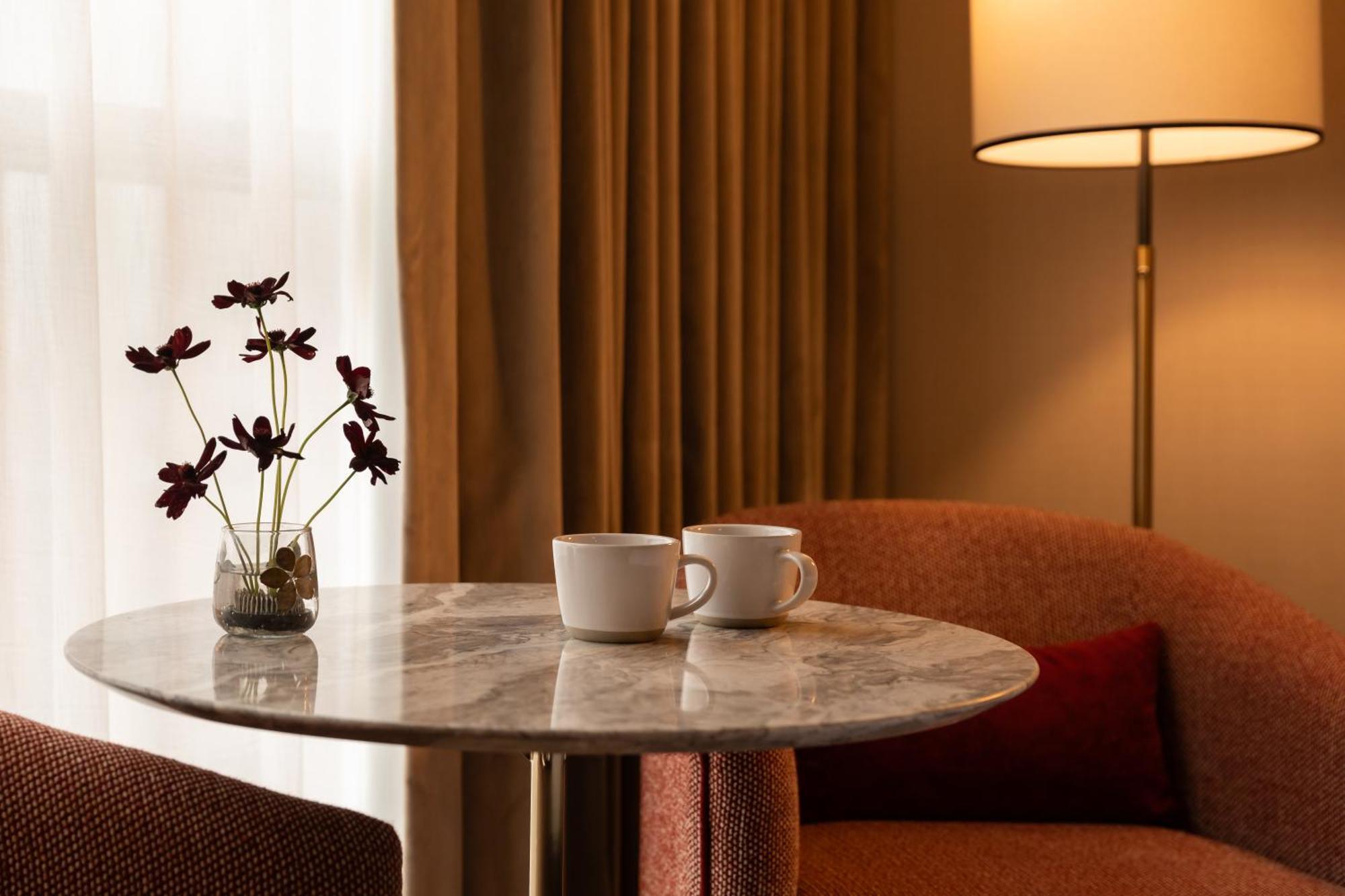 Hotel Hutton Nashville