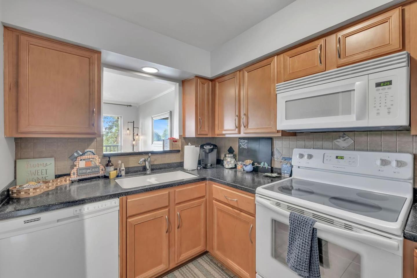 Nashville 2Br2Bthsleep 6, Walk To Broadway! Pool