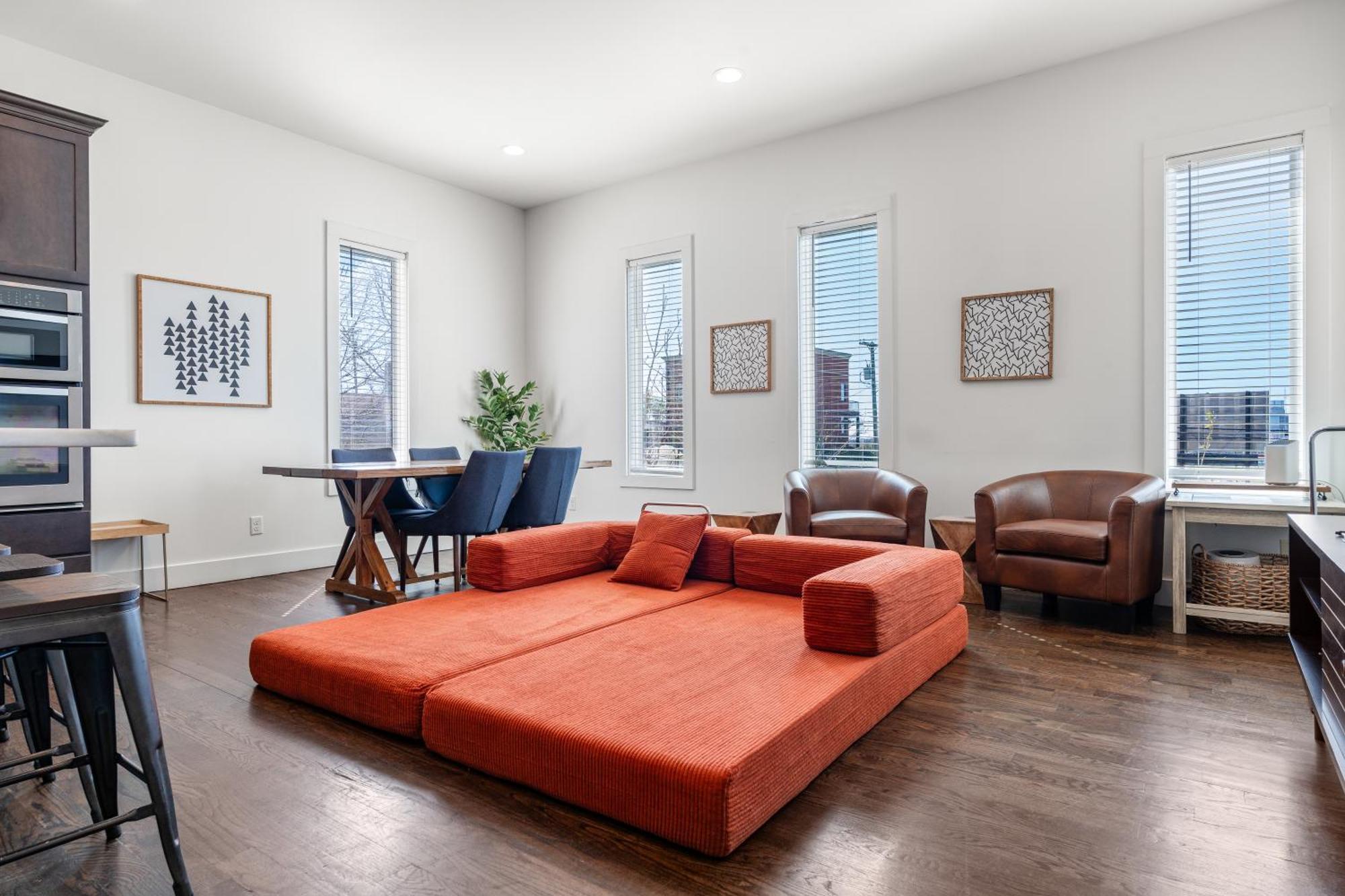 8min To Downtown With Rooftop Golf Grill And Firepit Holiday home