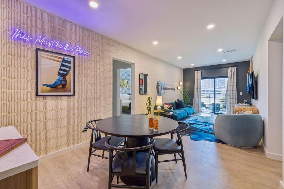 Hyve - Harmony Strum - Walk To Broadway - Pool & Gym Holiday home Nashville