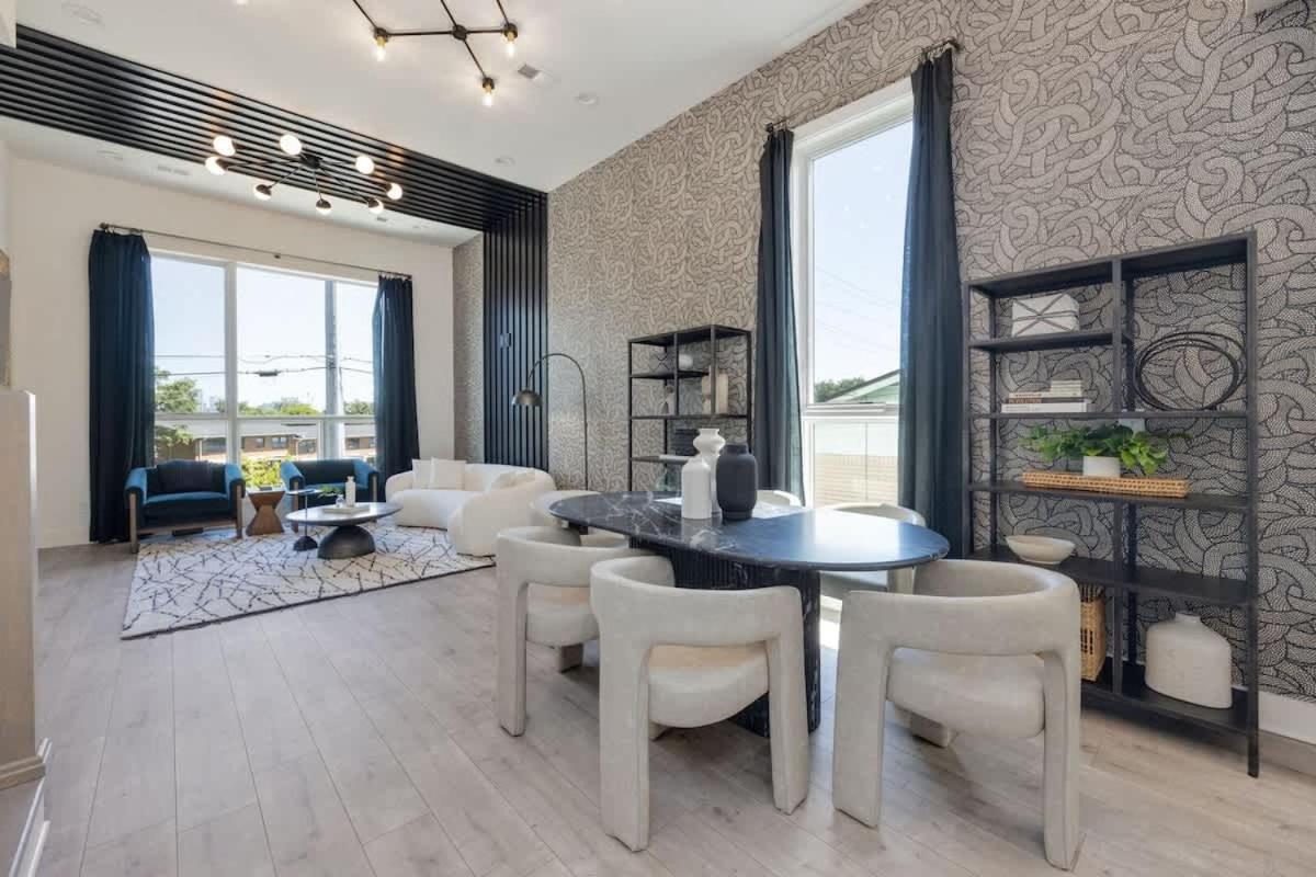 Enchant - Stunning Views - Modern Luxe Holiday home Nashville