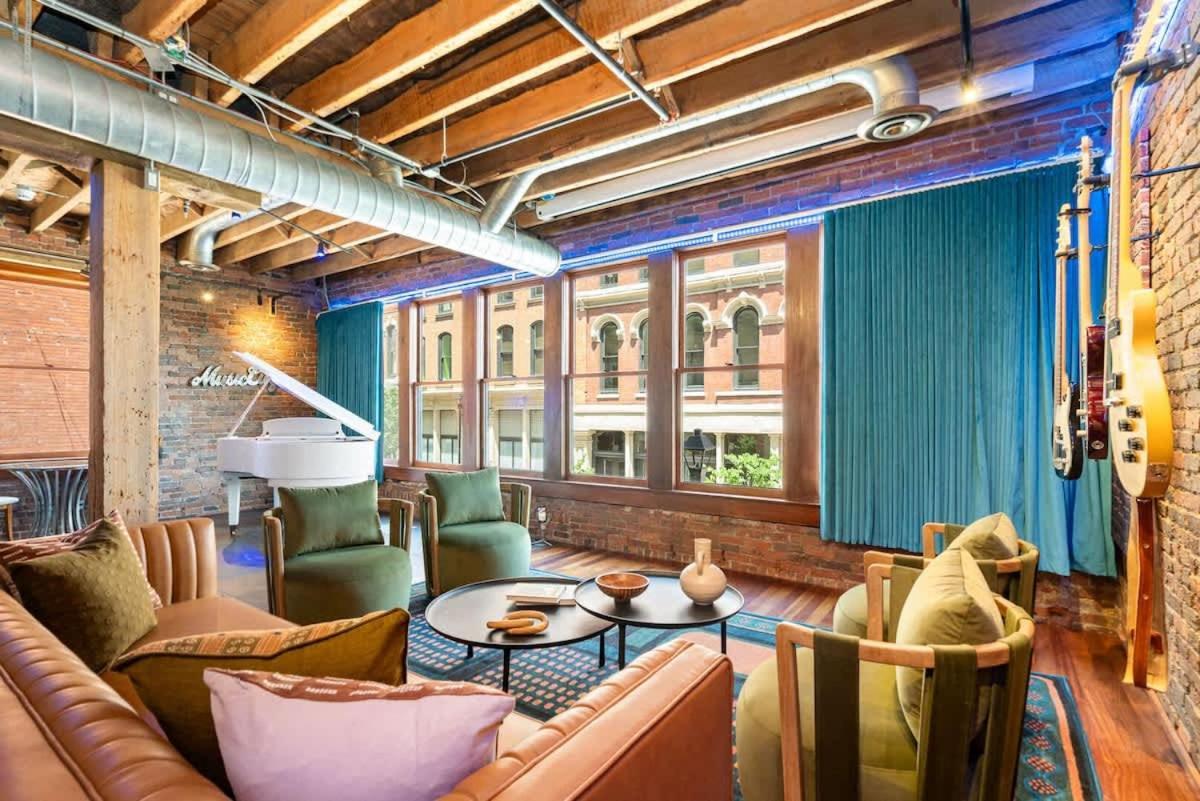 Holiday home Jamloft - Printers Alley - Walk To Broadway *