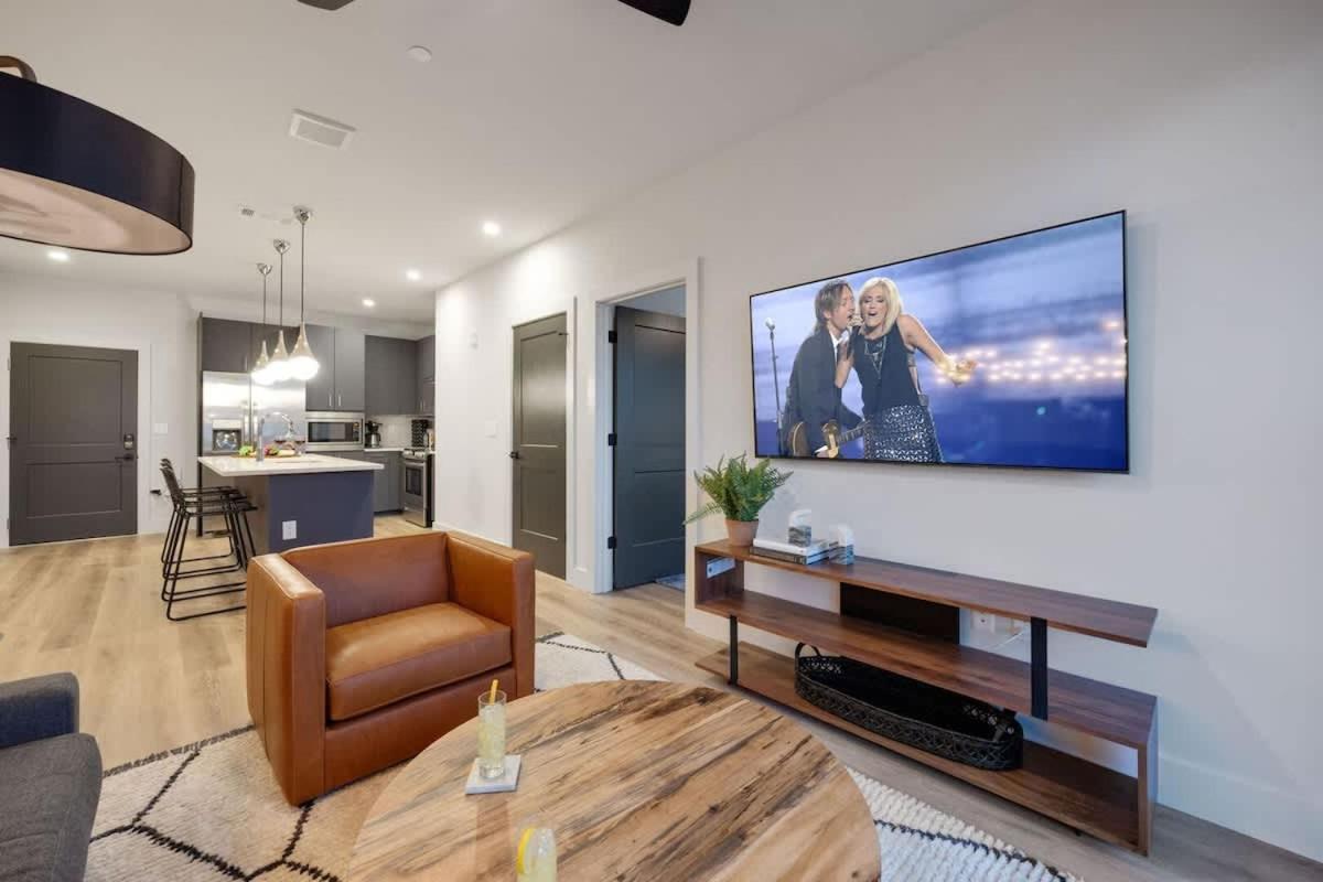 Holiday home Twin Notes - Odyssey - 2 Units - Mins To Broadway Nashville
