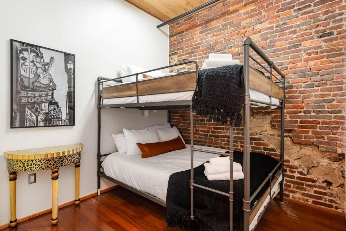 Jamloft - Printers Alley - Walk To Broadway Holiday home