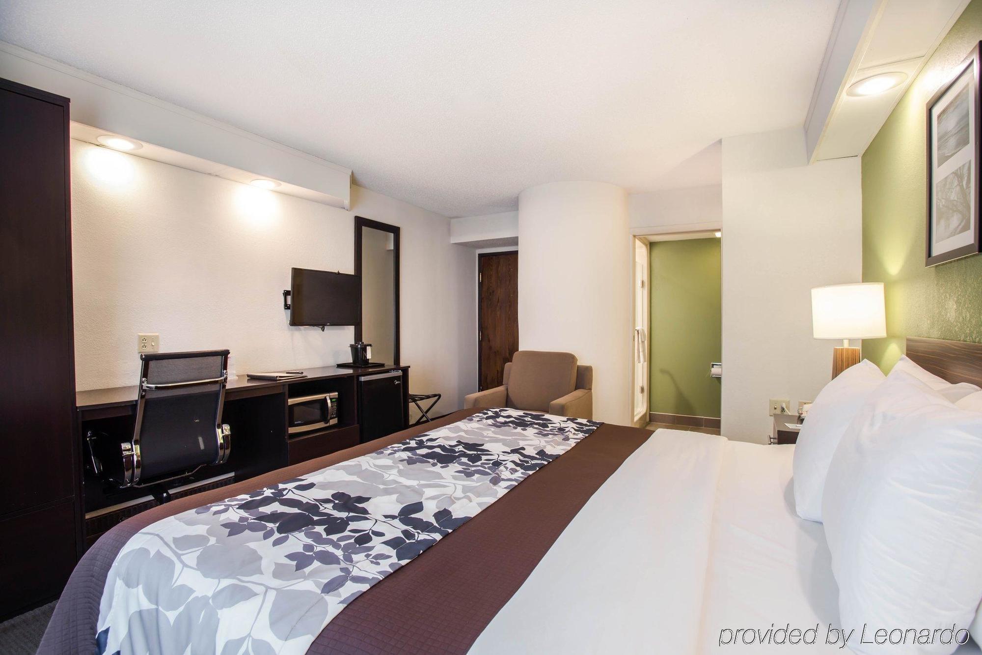 Sleep North - Downtown Area 2* Nashville