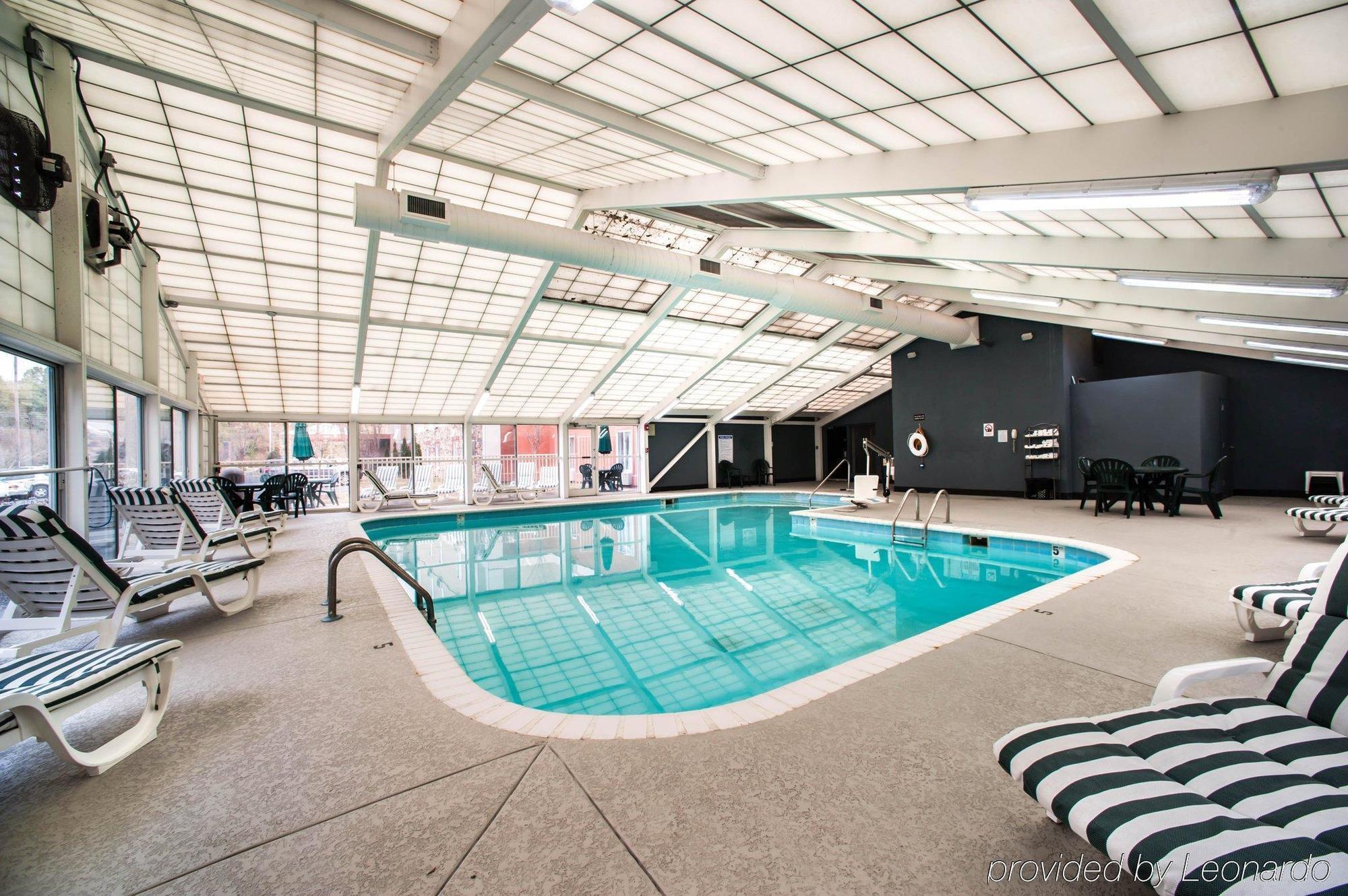 Comfort Airport - Bna Hotel 2*