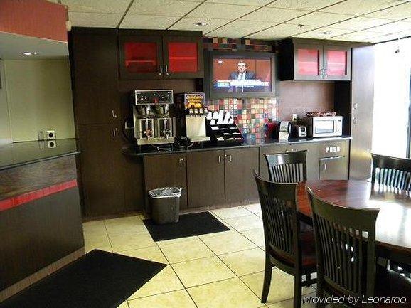 Hayes Street Downtown 3*