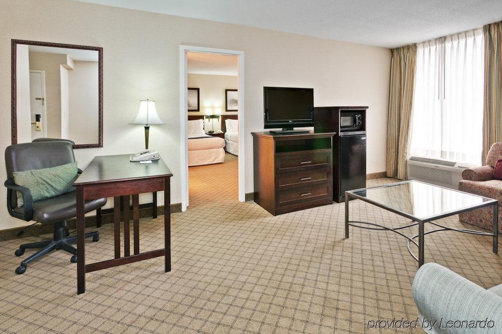 Holiday Express Nashville-downtown - Broadway By Ihg 3*
