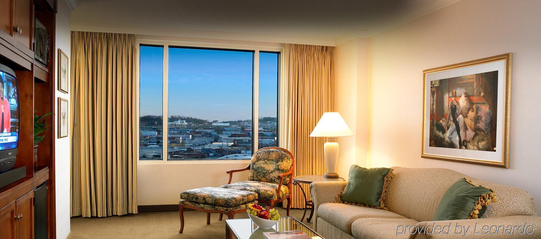 Hotel Hilton Downtown 4*