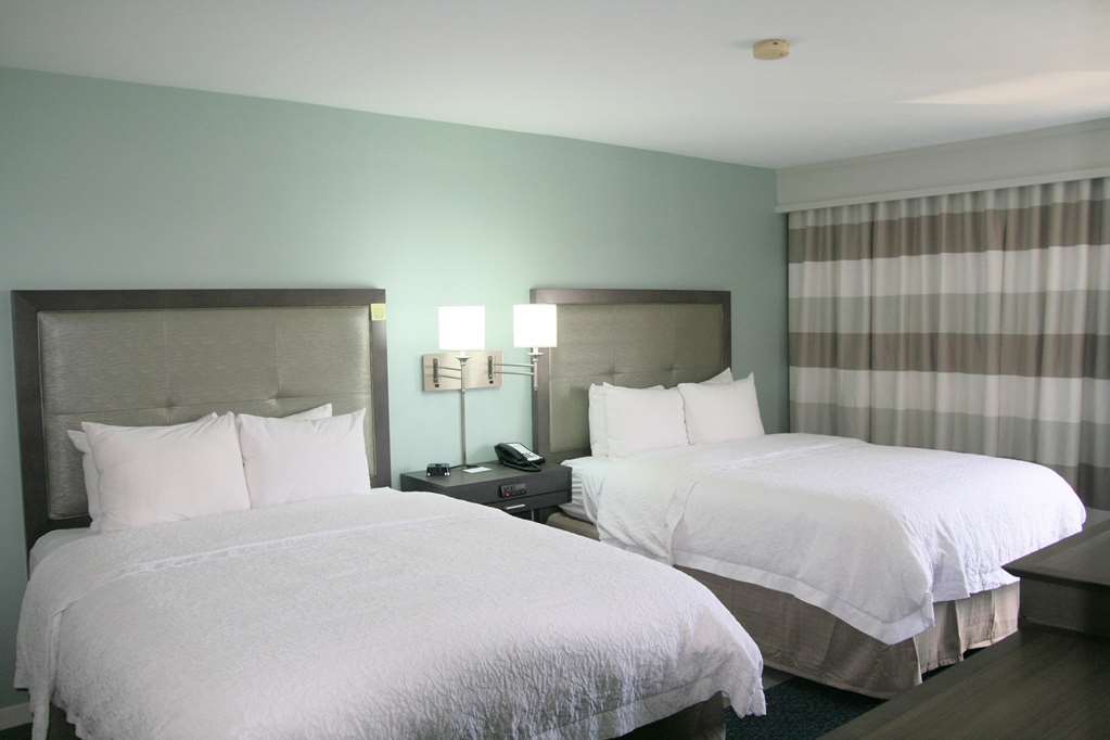 Hampton & Nashville-airport Hotel