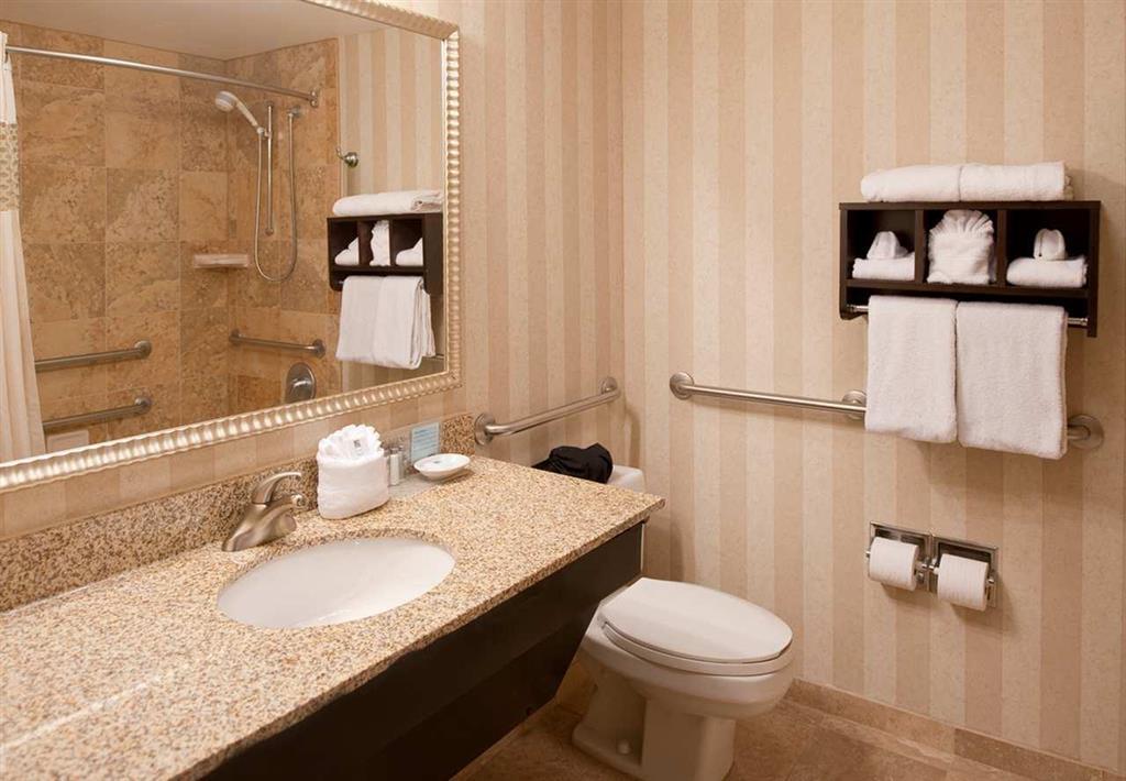 Hampton / Vanderbilt Hotel