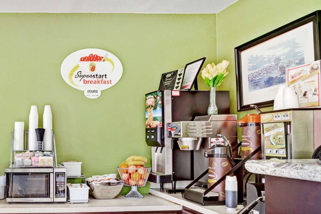 Super 8 By Wyndham West Nashville