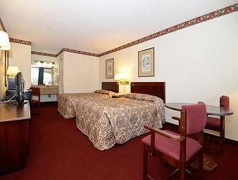 Hotel Super 8 By Wyndham West Nashville