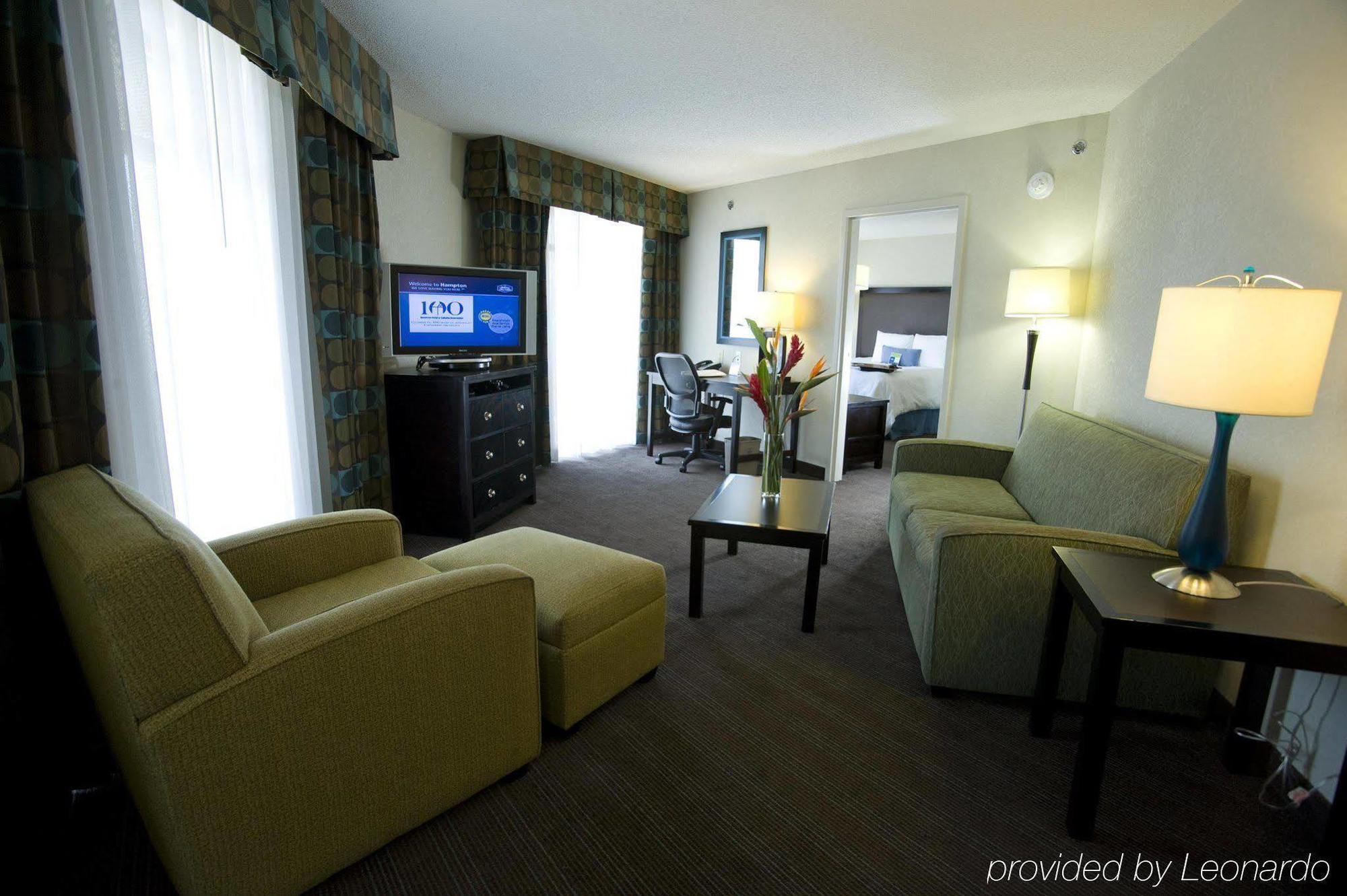 Hampton & Nashville-downtown Hotel 3*