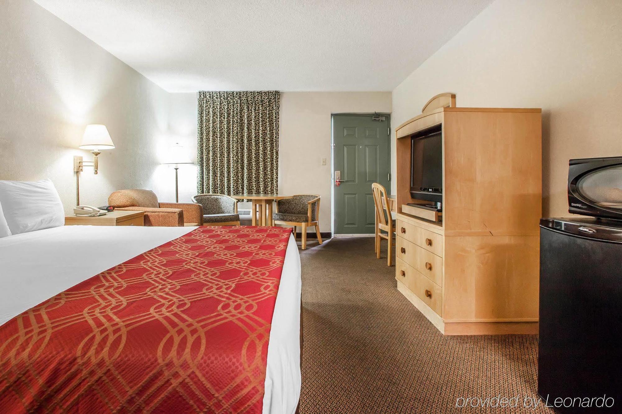 6-nashville, Tn Hotel