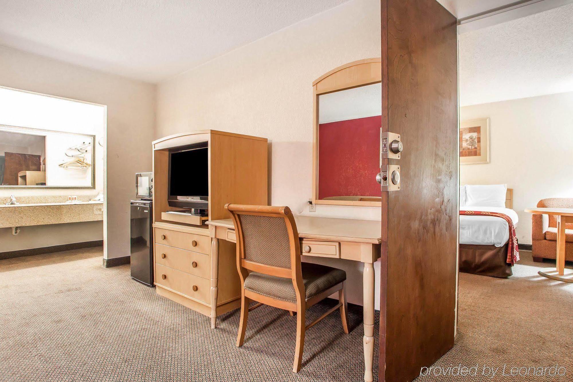 Hotel 6-nashville, Tn Nashville