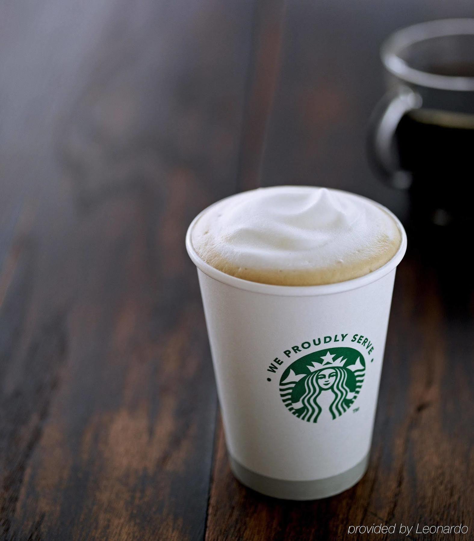 Courtyard By Marriott Airport Nashville