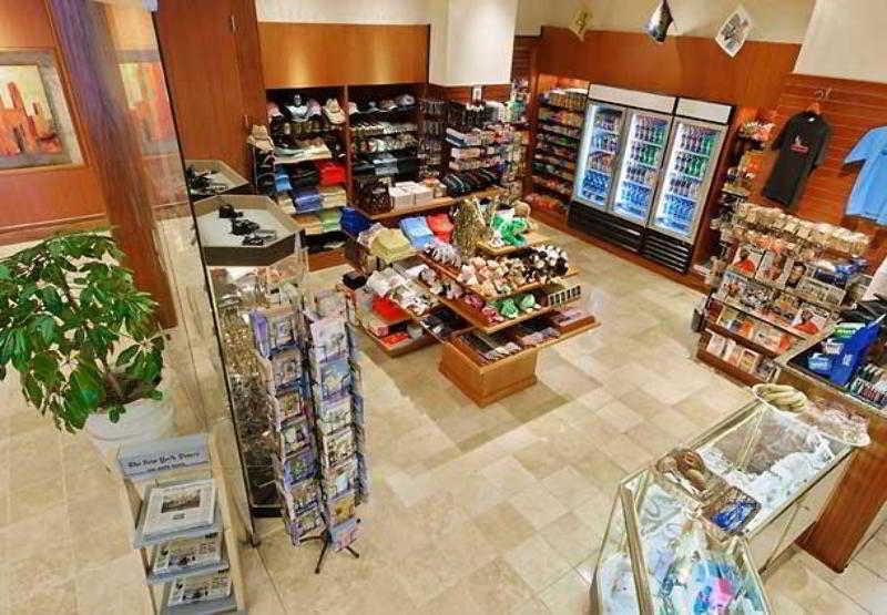 Marriott At Vanderbilt 4*