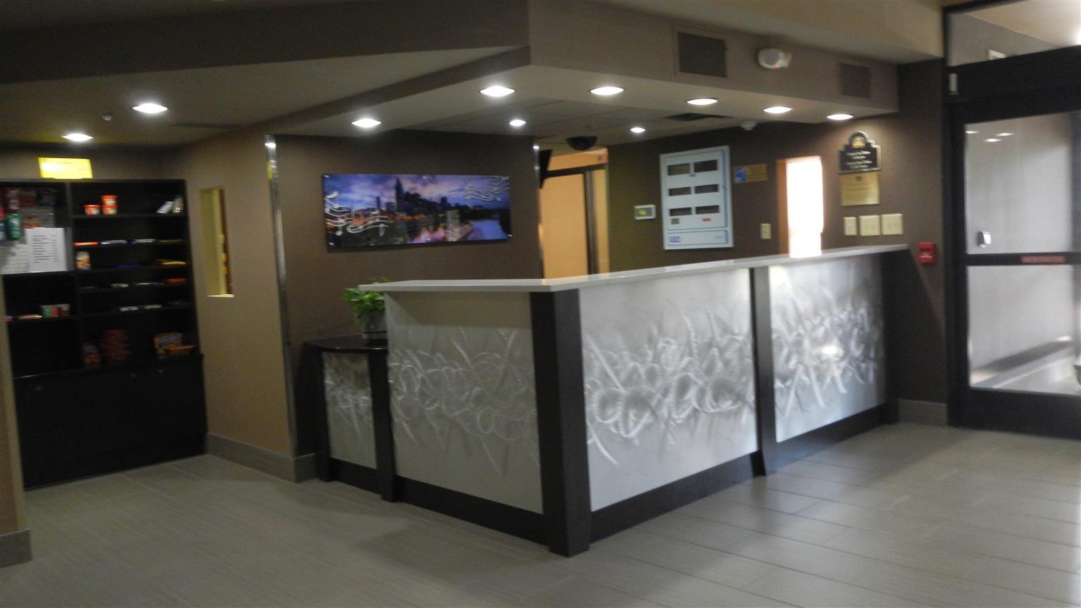 Hotel Western Near Opryland 3*