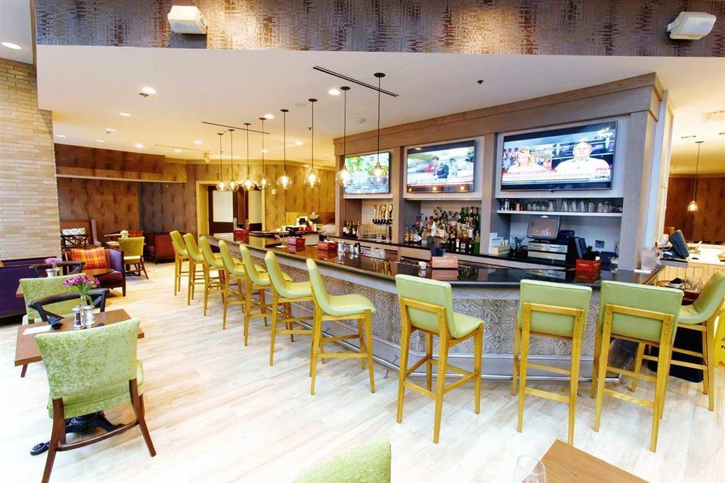 Hotel Doubletree By Hilton Downtown 4*