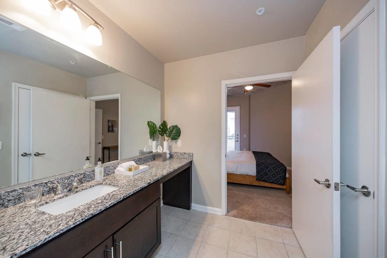 Hotel Express & West End - Univ Area By Ihg 3*