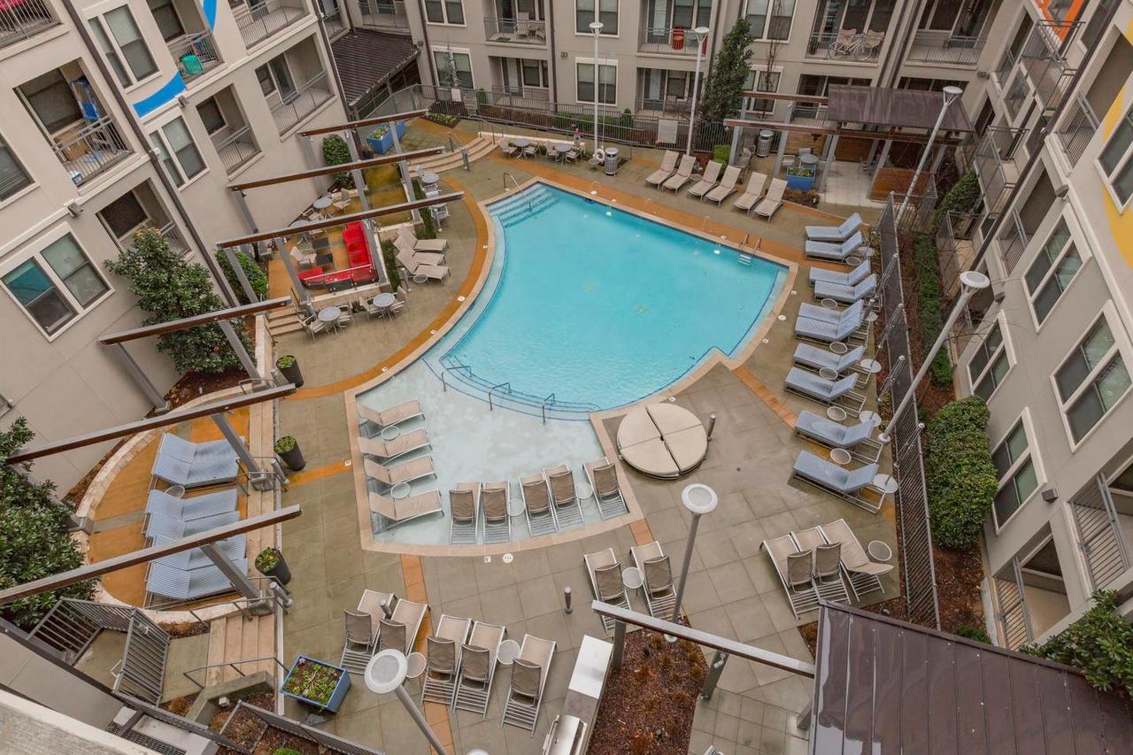 Hotel Express & West End - Univ Area By Ihg 3*