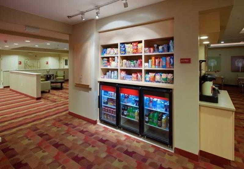 Hotel Towneplace By Marriott Airport 3*