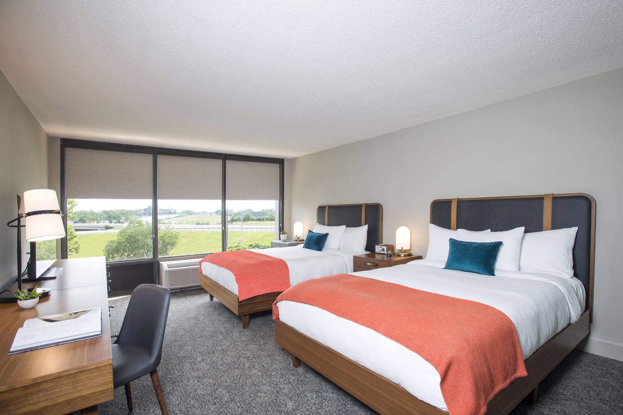 Preston Airport Hotel 3*