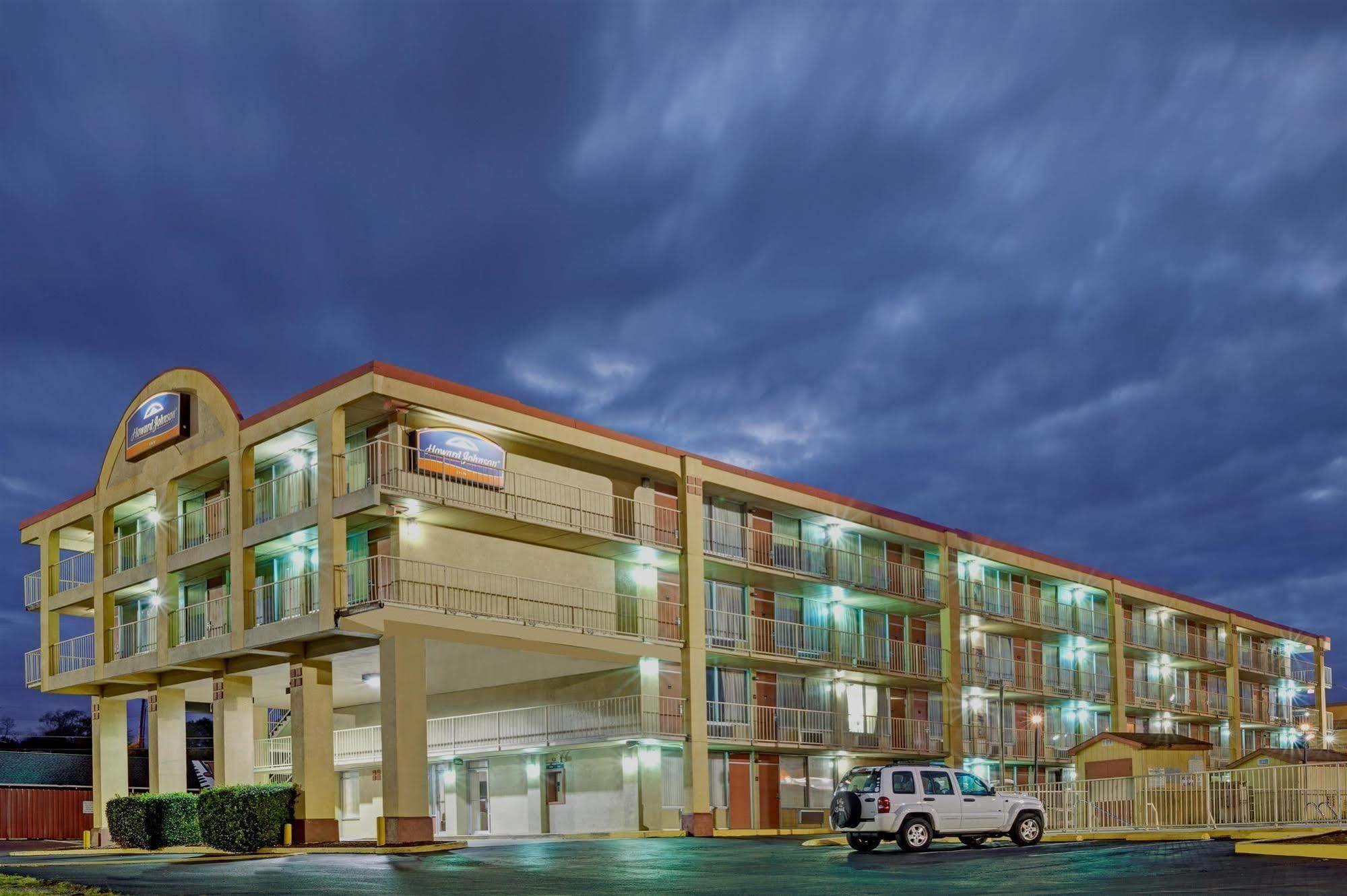 Super 8 By Wyndham Downtown 2* Nashville