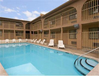 Hotel Days By Wyndham Downtown-nashville West Trinity Lane Nashville