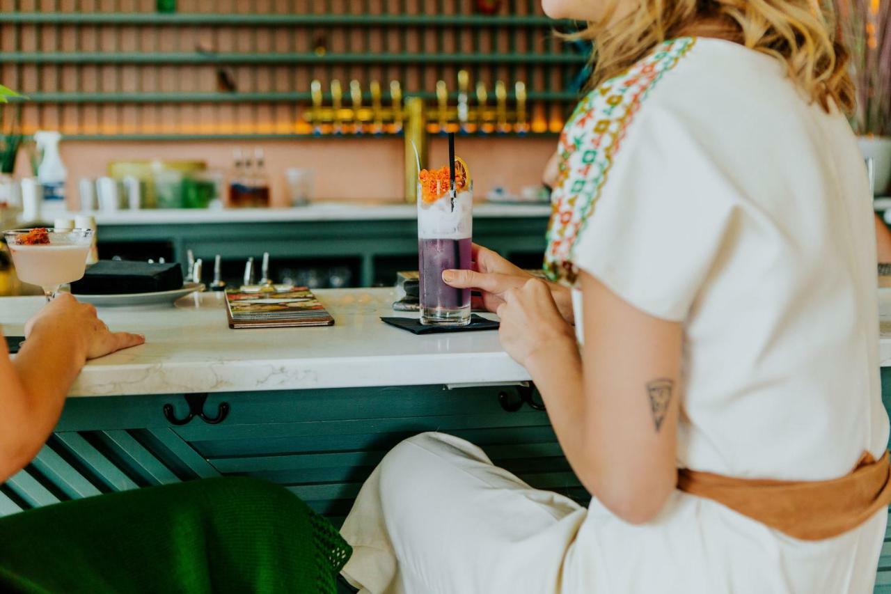 Vandyke Bed & Beverage Nashville