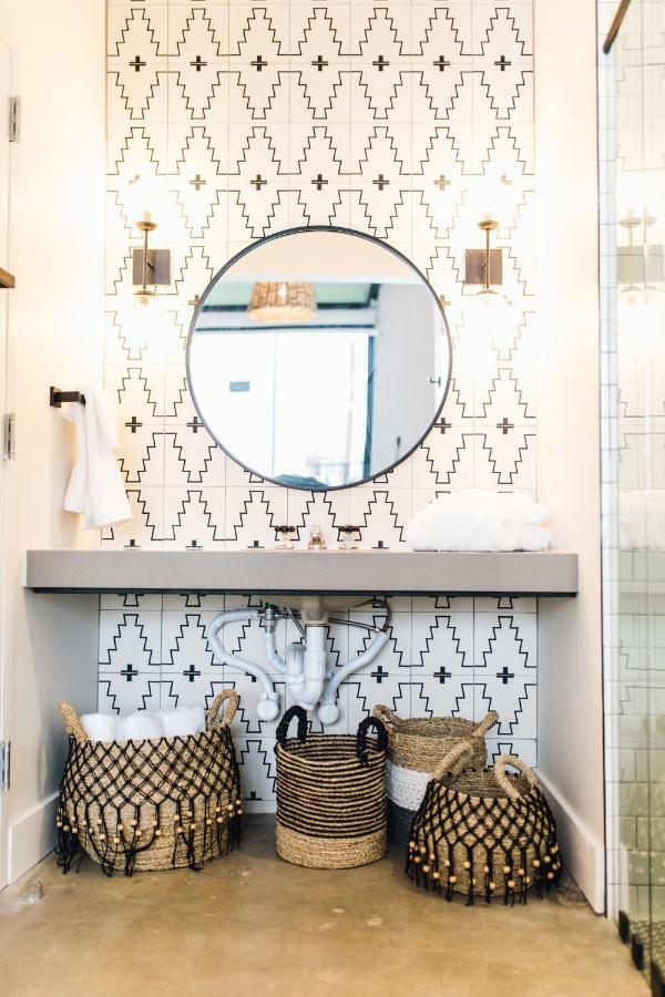 Vandyke Bed & Beverage Hotel