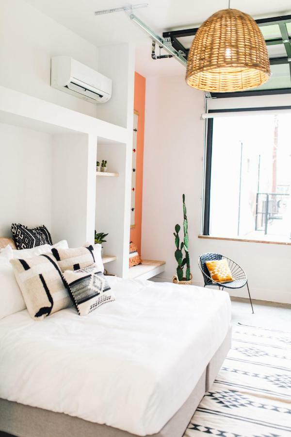 Vandyke Bed & Beverage Hotel 3*