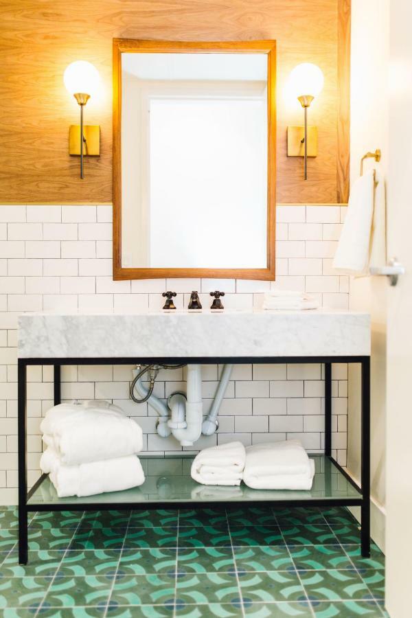 Hotel Vandyke Bed & Beverage 3*