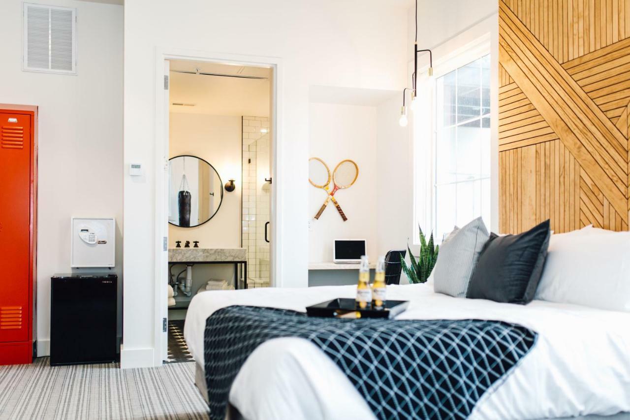 Vandyke Bed & Beverage Hotel 3*