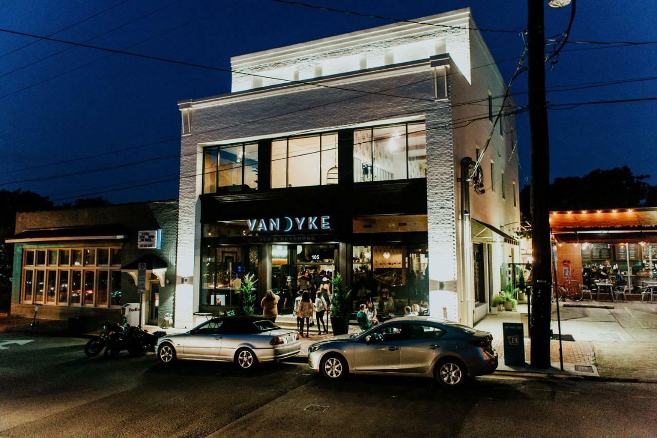 Vandyke Bed & Beverage Hotel