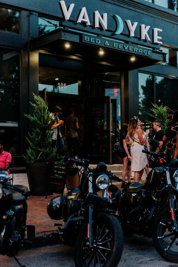 Hotel Vandyke Bed & Beverage 3*