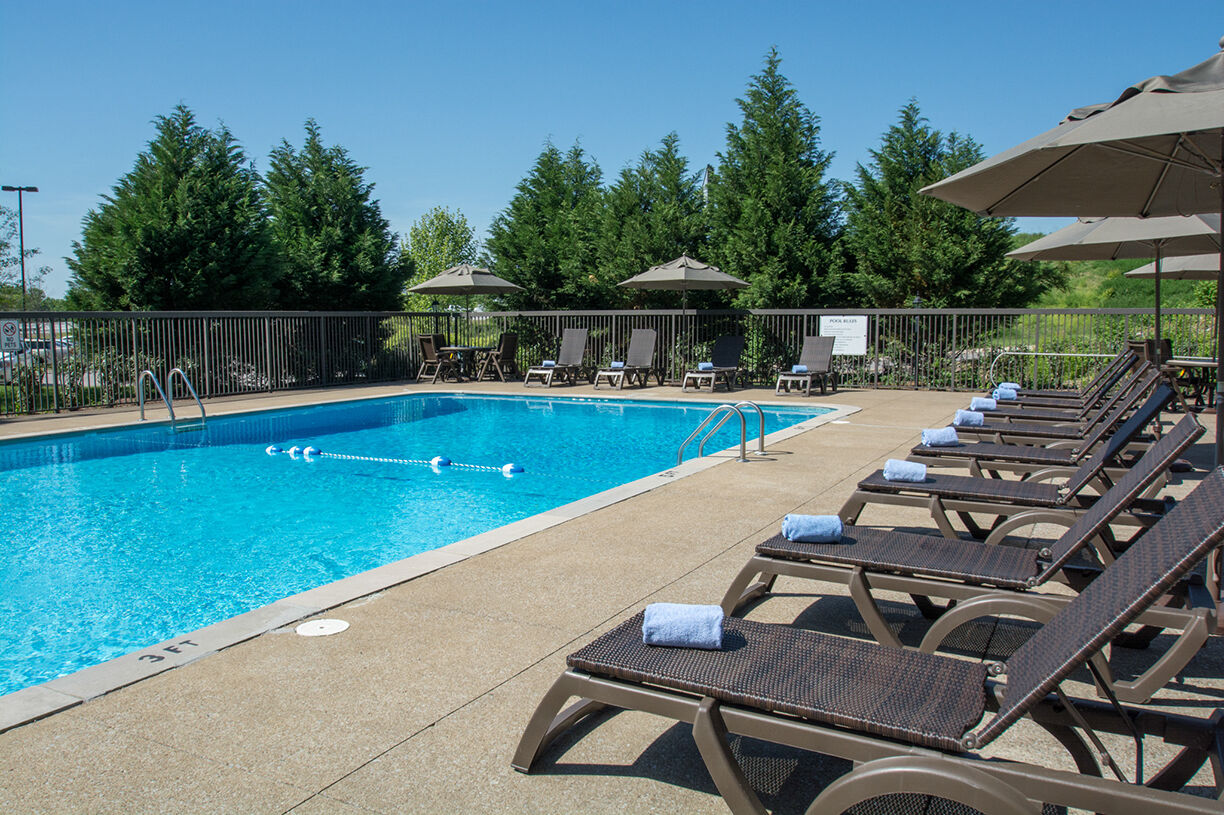Hotel Preston Airport 3*