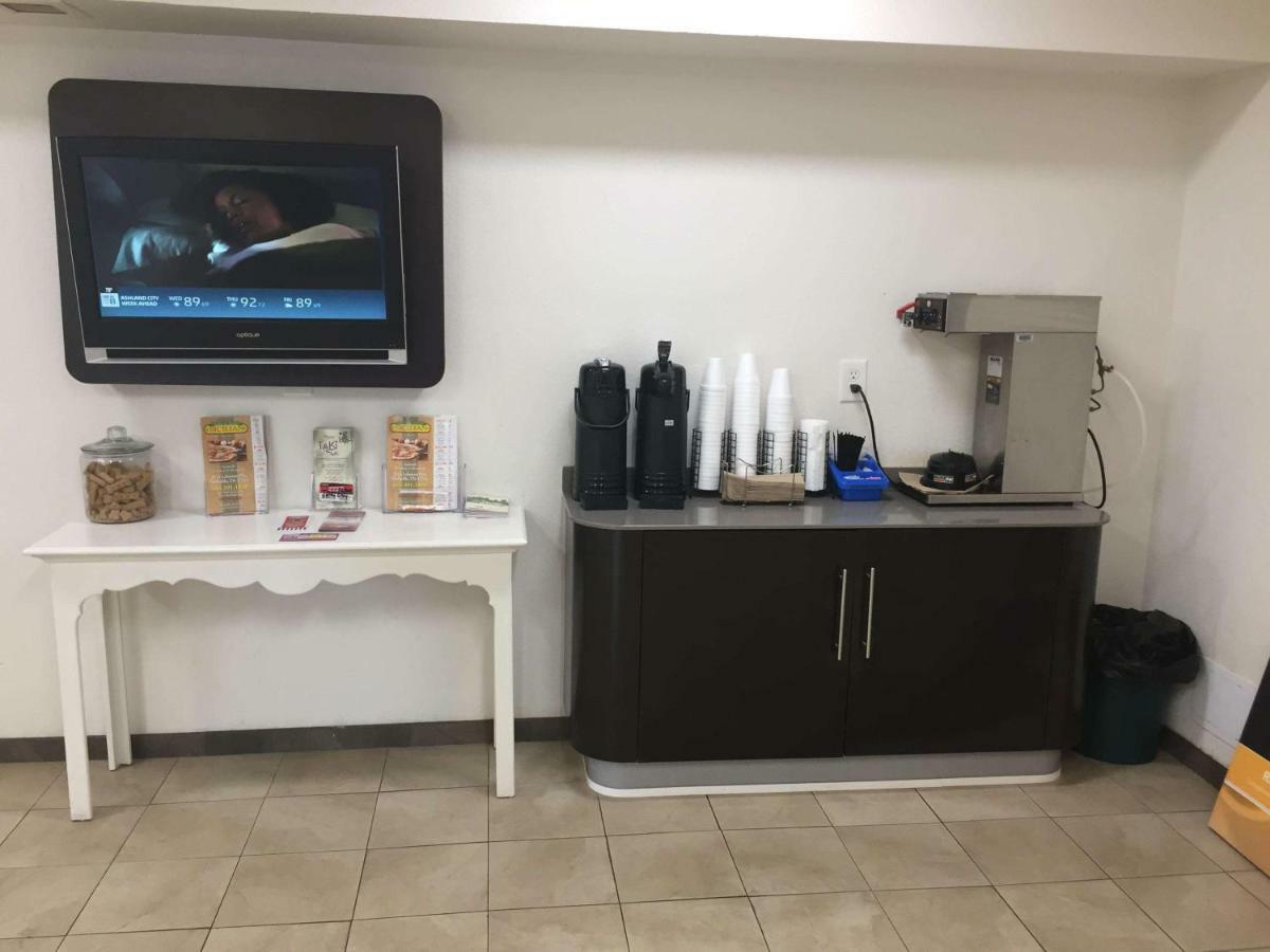 6-nashville, Tn - Airport 2*