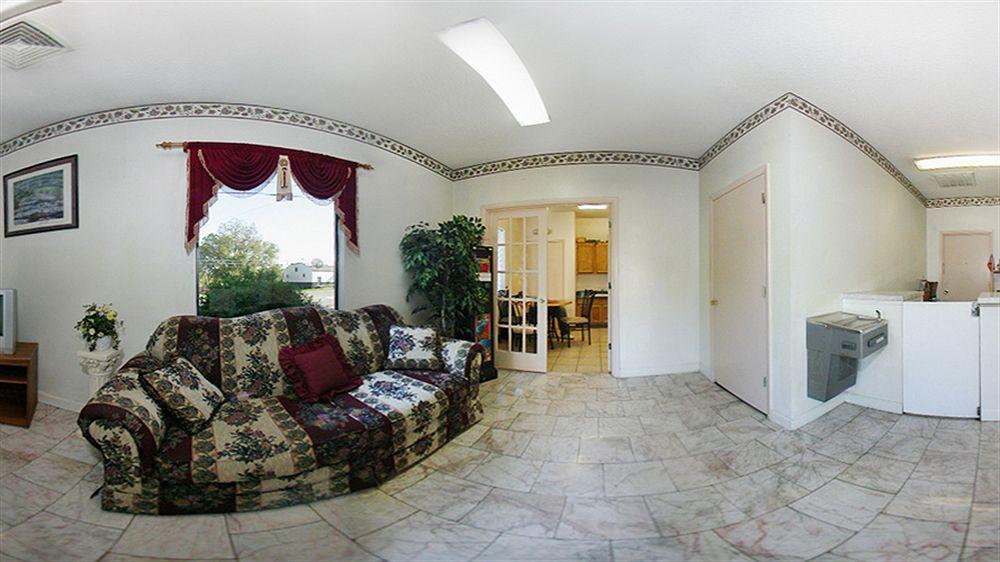 Hotel Rodeway Airport