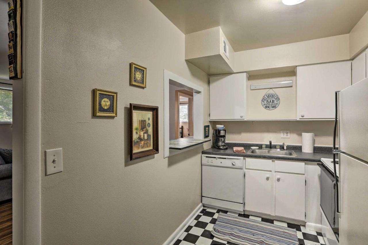 Apartment 'the Moonshine' Apt In Nashville's Music Row! *