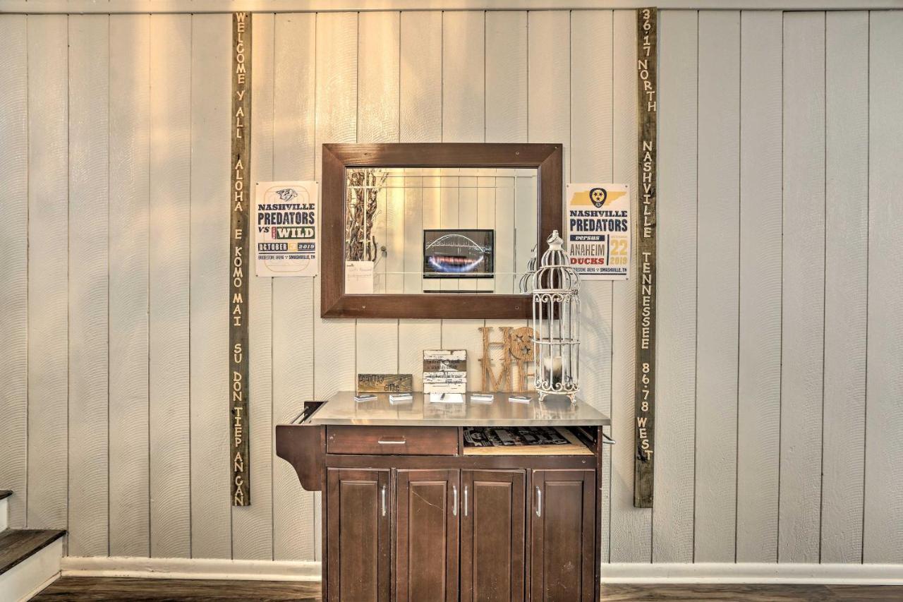 Apartment 'the Moonshine' Apt In Nashville's Music Row! Nashville