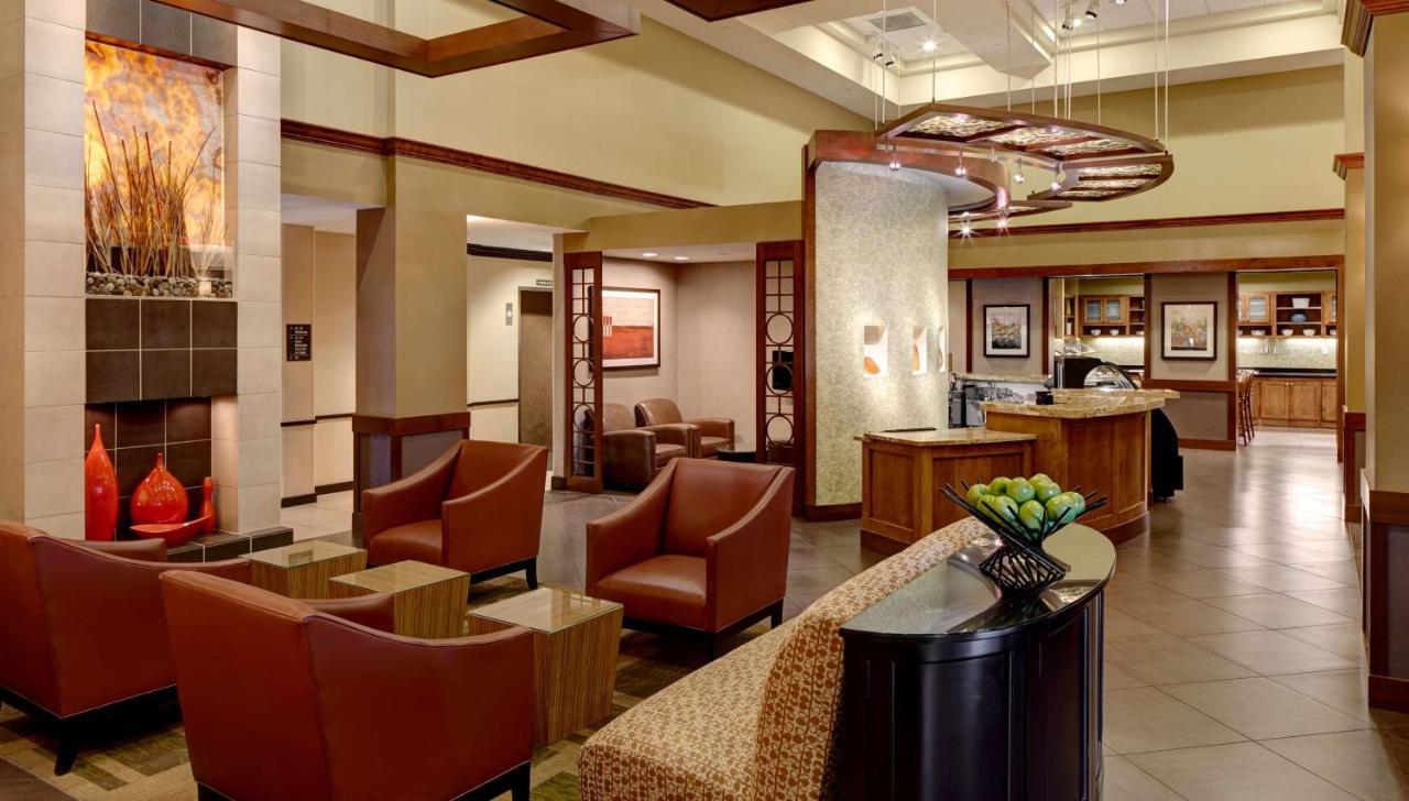 Hyatt Place Airport Hotel