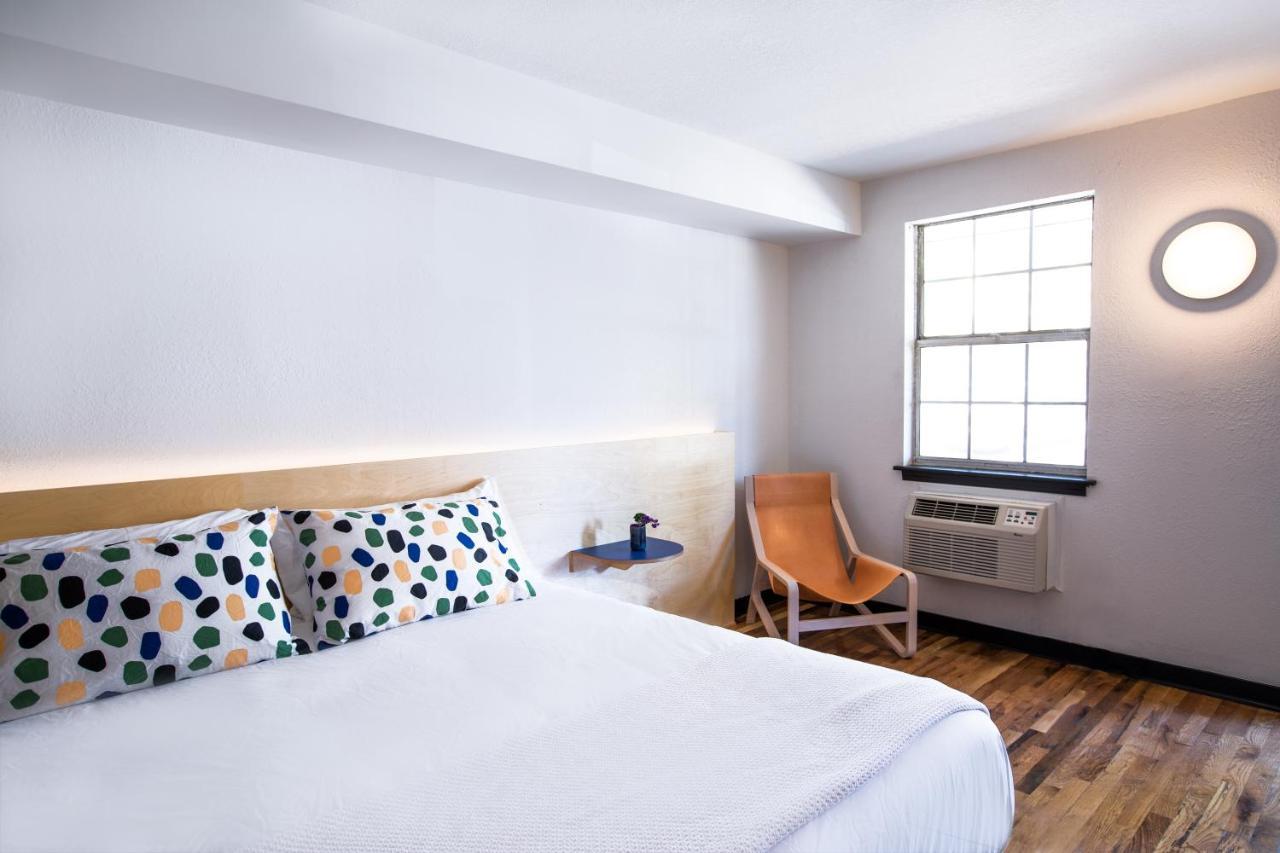 Hotel The Iris
