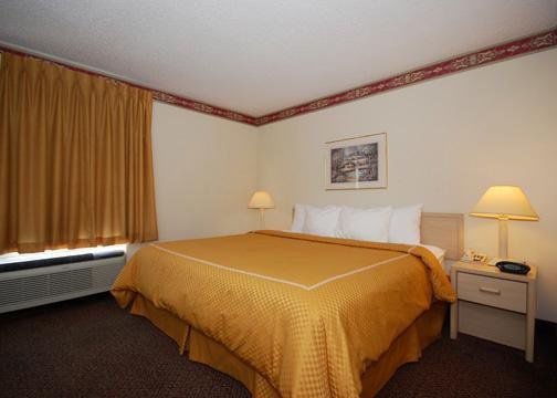 Comfort Airport - Bna Hotel 2*