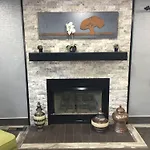 Luxe Hotel