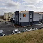 Hotel Luxe 2*