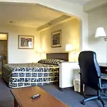 Hotel 6-nashville, Tn - Airport 3*