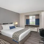 Microtel & By Wyndham 2*